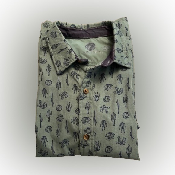 Boys button down shirt - Picture 3 of 3